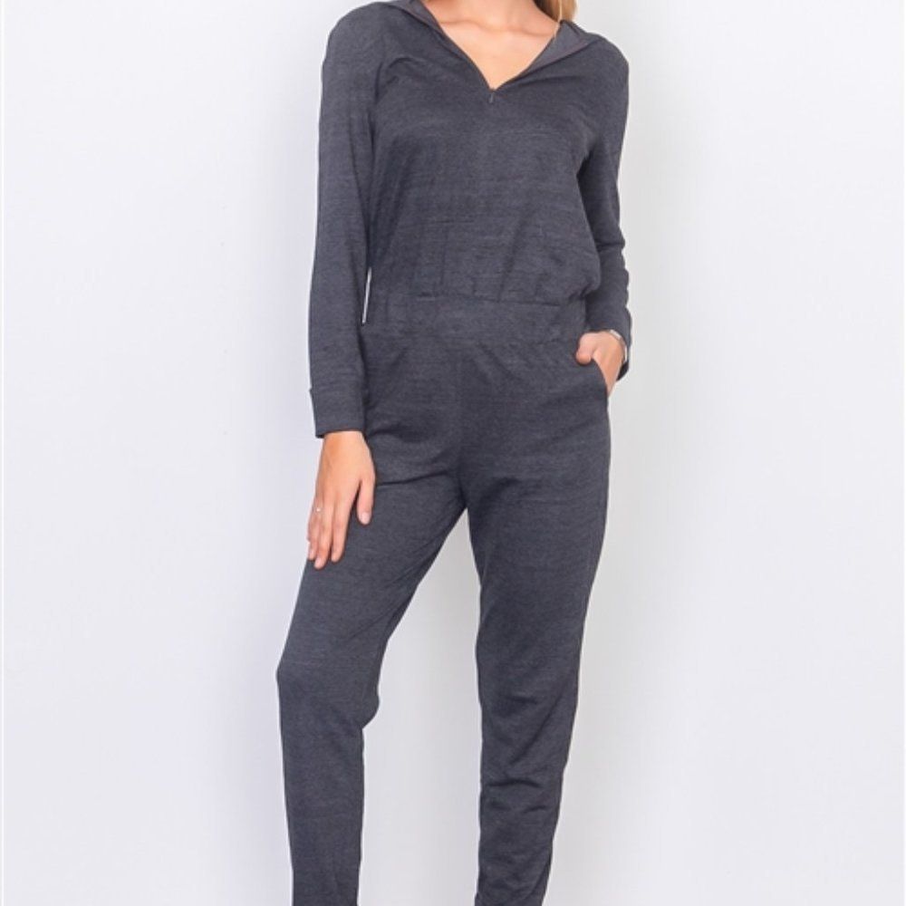 New! Charcoal Hooded Long-sleeved Jumpsuit Size Medium